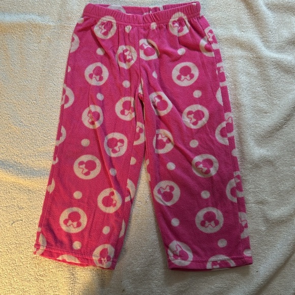 Minnie Mouse pjs - Picture 4 of 6